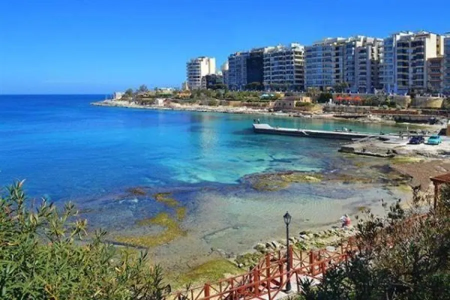 St Georges Bay Oasis Steps From The Beach Saint Julian's 0*,  Malta